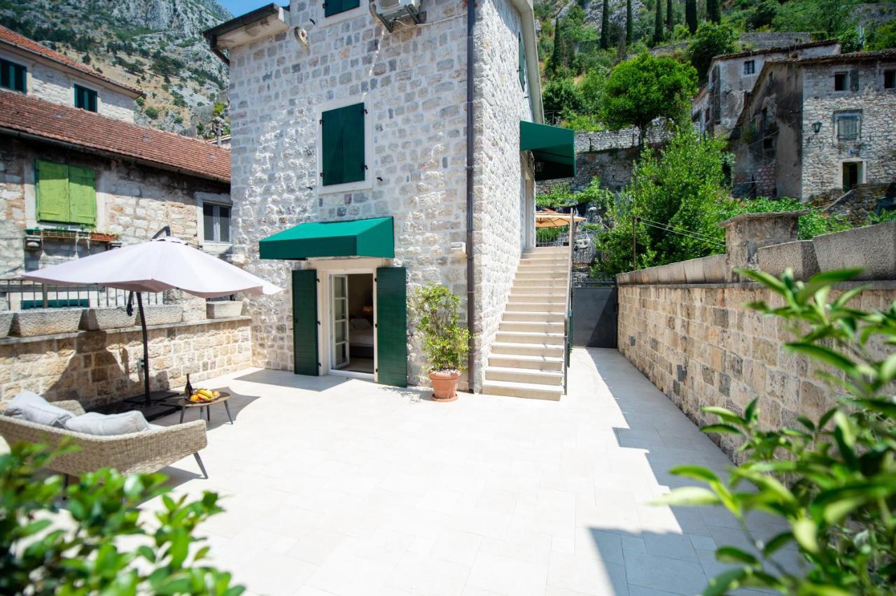 Katareo Apartments Kotor Exterior photo